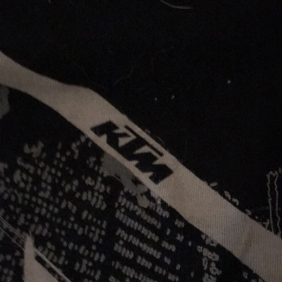 Long sleeve KTM size large guys t-shirt - Picture 3 of 4